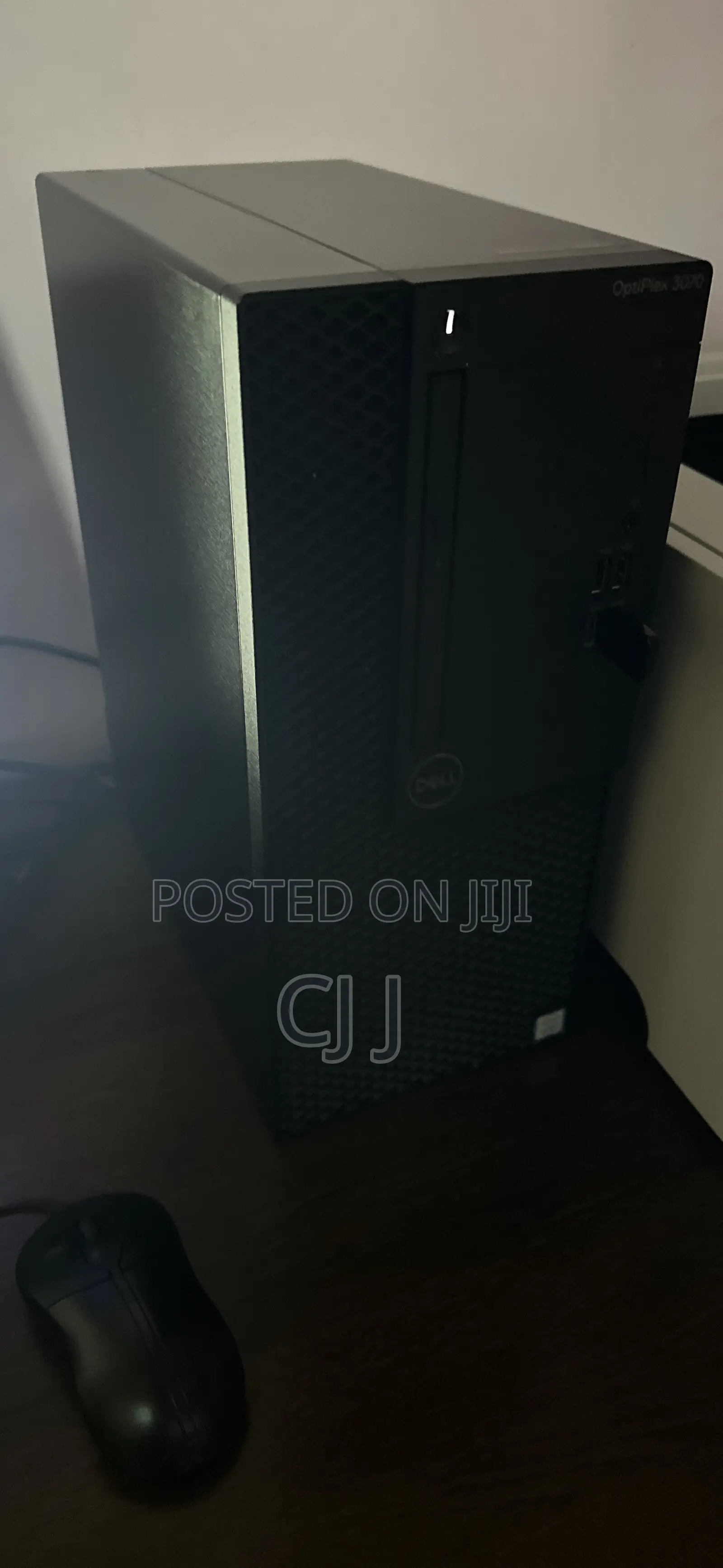 Desktop Computer Dell OptiPlex 3070 8GB Intel Core i3 HDD 1T