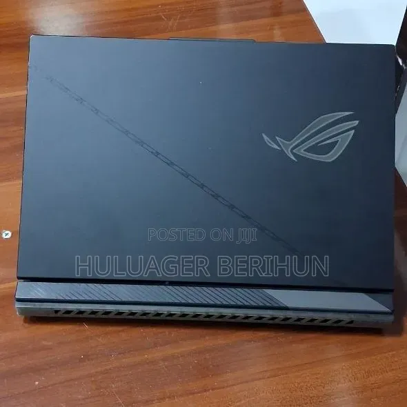 New Laptop Asus ROG Strix G15 32GB Intel Core i9 SSD 1T