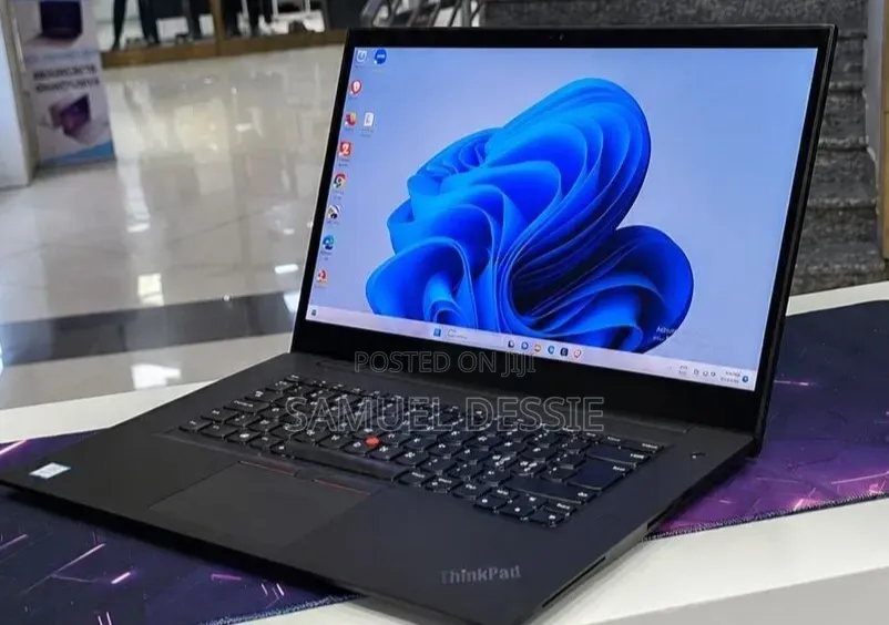 New Laptop Lenovo ThinkPad Yoga 16GB Intel Core i7 SSD 512GB