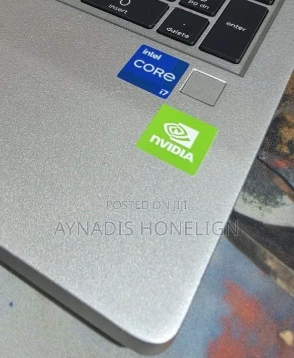 New Laptop HP ZBook 14 16GB Intel Core i7 SSD 512GB
