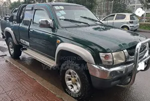 Toyota Hilux 2003