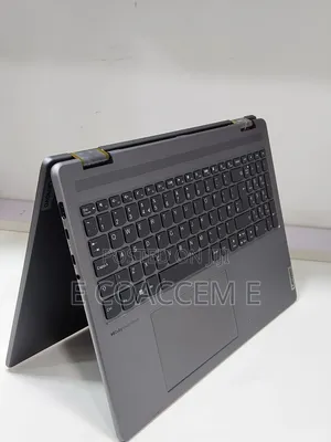 New Laptop Lenovo 16GB AMD Ryzen 7 SSD 1T