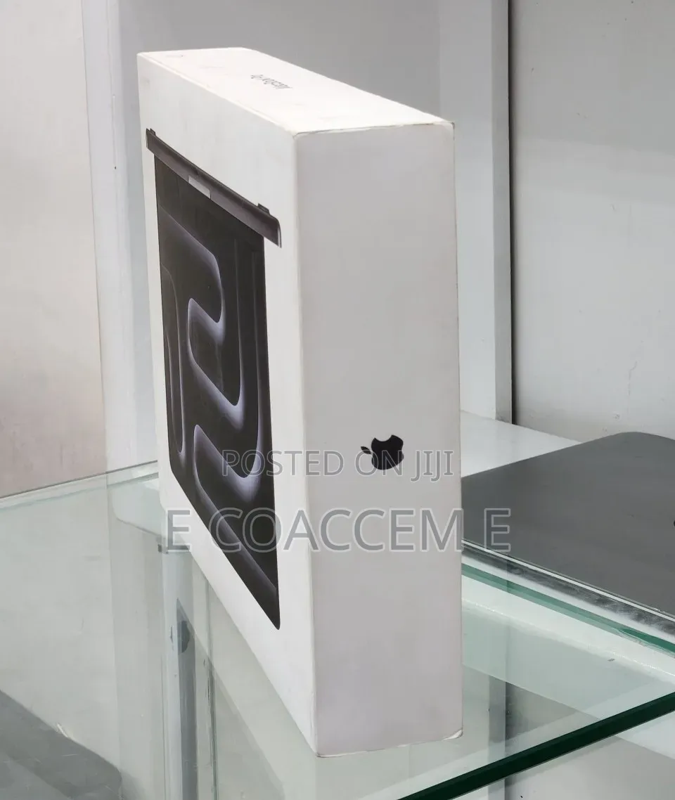 New Laptop Apple MacBook 36GB SSD 2T