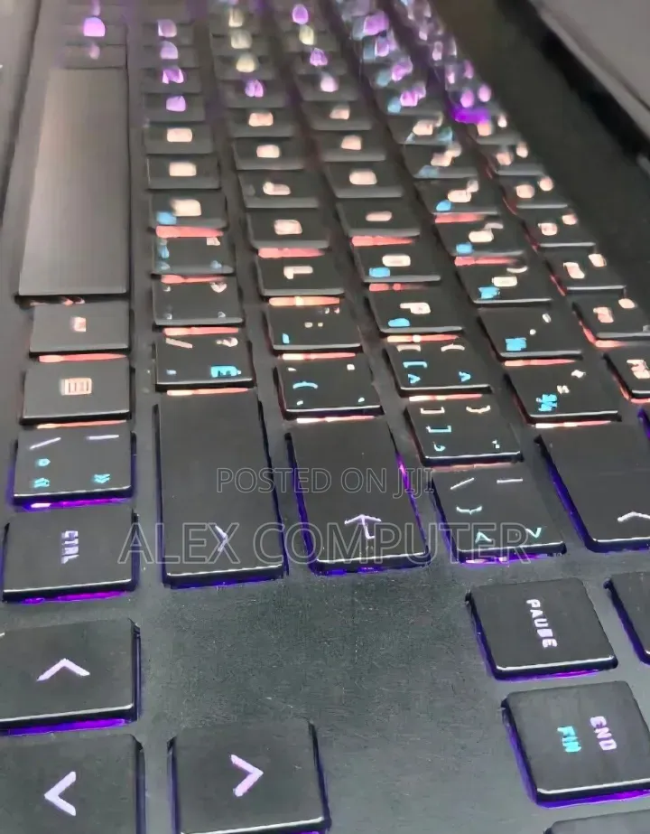 New Laptop HP Omen 16 16GB Intel Core i7 SSD 512GB