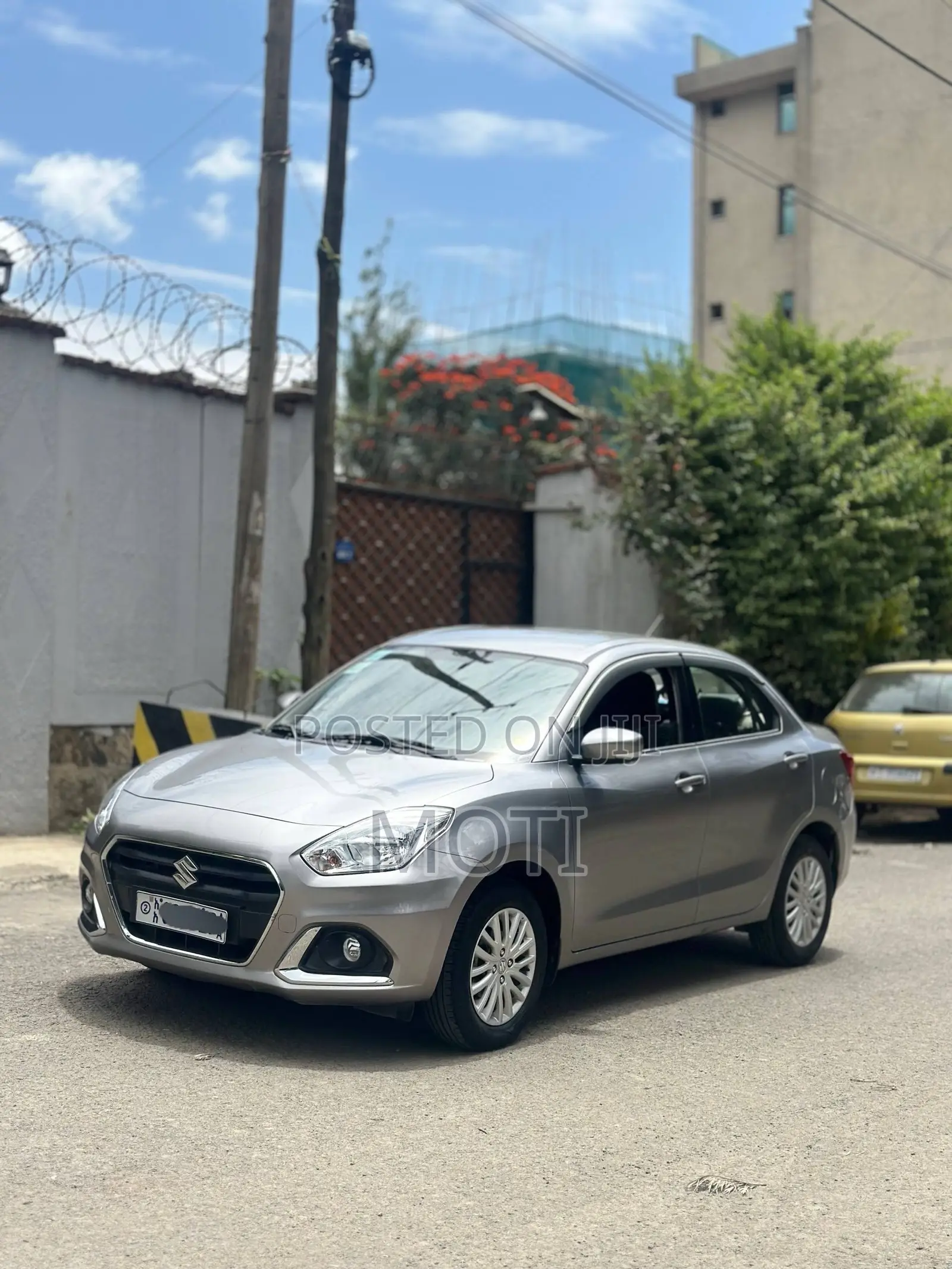 Suzuki Dzire 2022 Silver