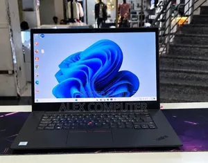 New Laptop Lenovo 16GB Intel Core i7 SSD 512GB