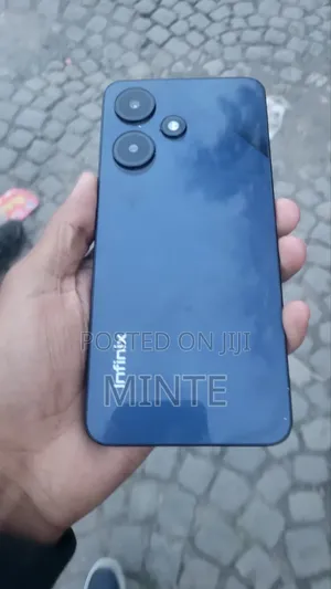 Infinix Hot 30i 128 GB Black