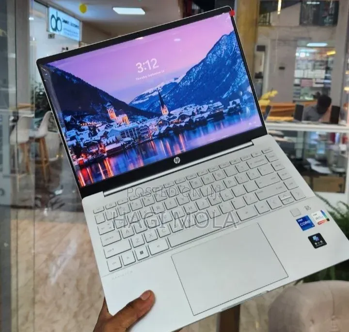 New Laptop HP Pavilion 15 16GB Intel Core i7 SSD 512GB