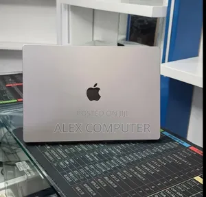 New Laptop Apple MacBook Pro 2021 M1 32GB Apple M1 Pro SSD 512GB