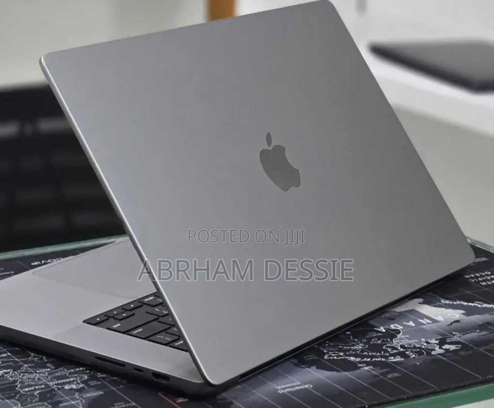New Laptop Apple MacBook Pro 2021 M1 16GB Apple M1 SSD 512GB