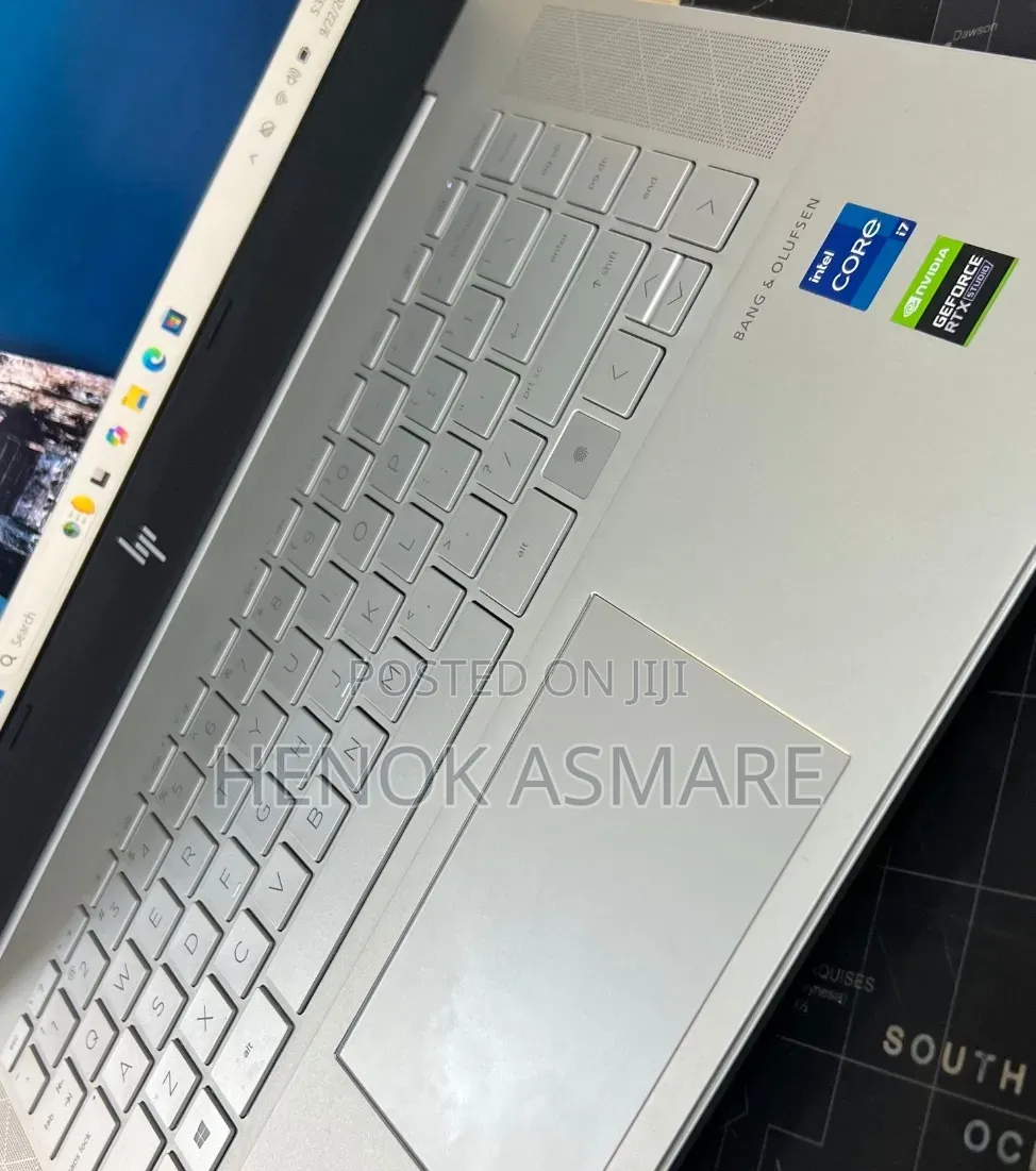 New Laptop HP Envy 15 16GB Intel Core i7 SSD 512GB