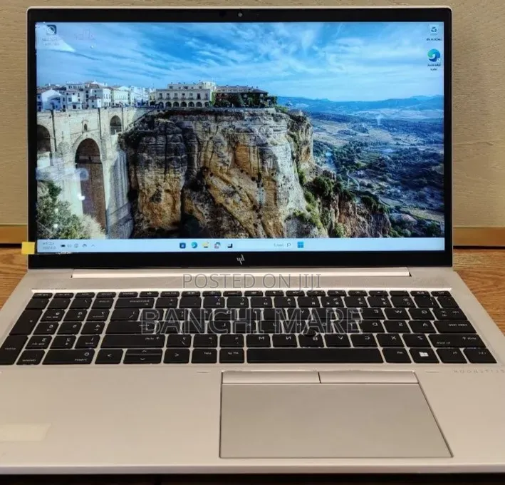 New Laptop HP EliteBook 845 G7 16GB AMD Ryzen 7 SSD 512GB