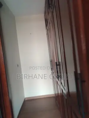 4bdrm Apartment in Luxury Apartiment, Yeka for rent