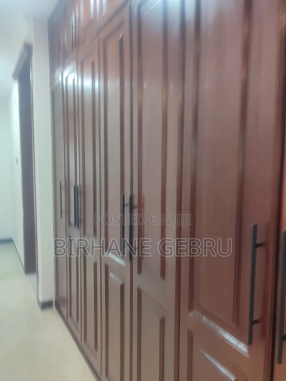 4bdrm Apartment in Luxury Apartiment, Yeka for rent
