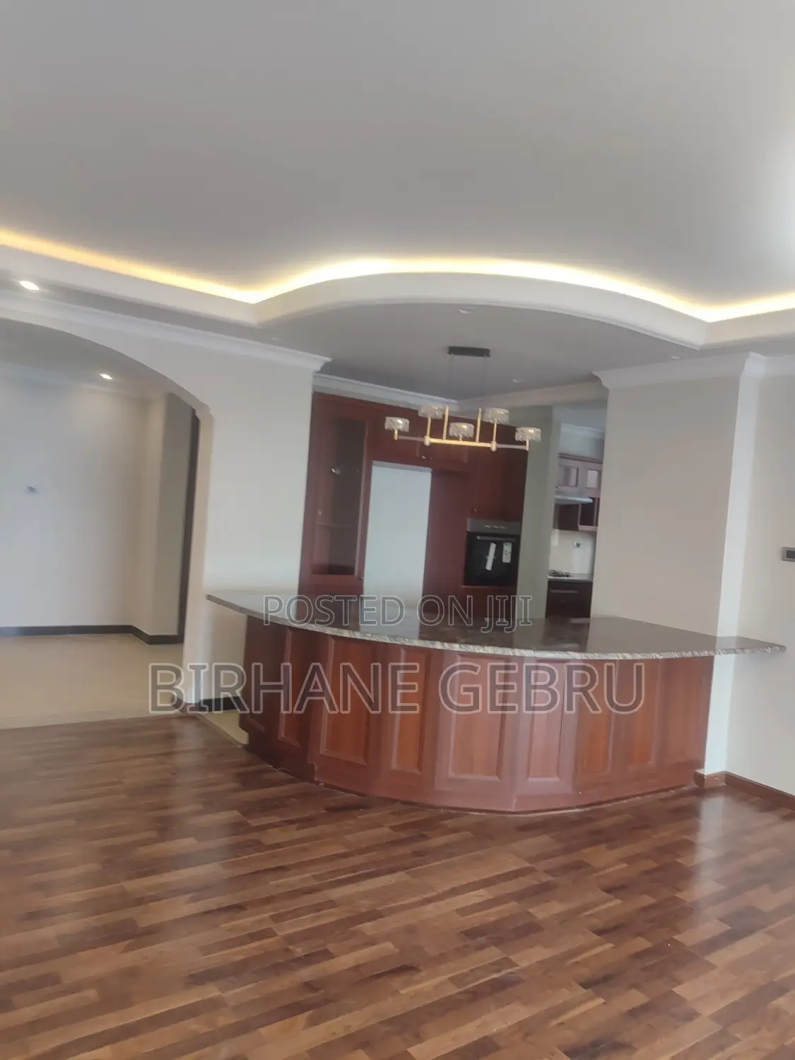 4bdrm Apartment in Luxury Apartiment, Yeka for rent