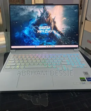 New Laptop Lenovo 16GB Intel Core i9 SSD 1T
