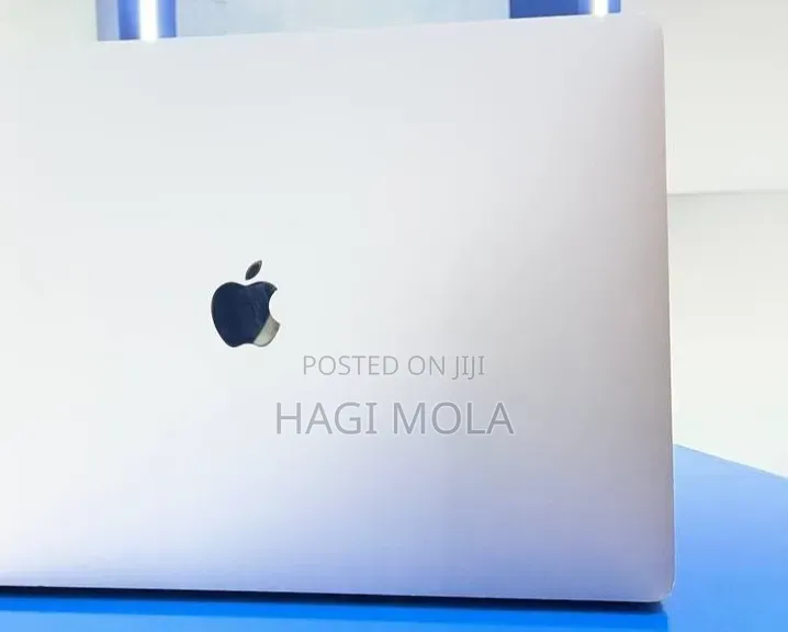 New Laptop Apple MacBook Pro 2019 32GB Intel Core i9 SSD 1T