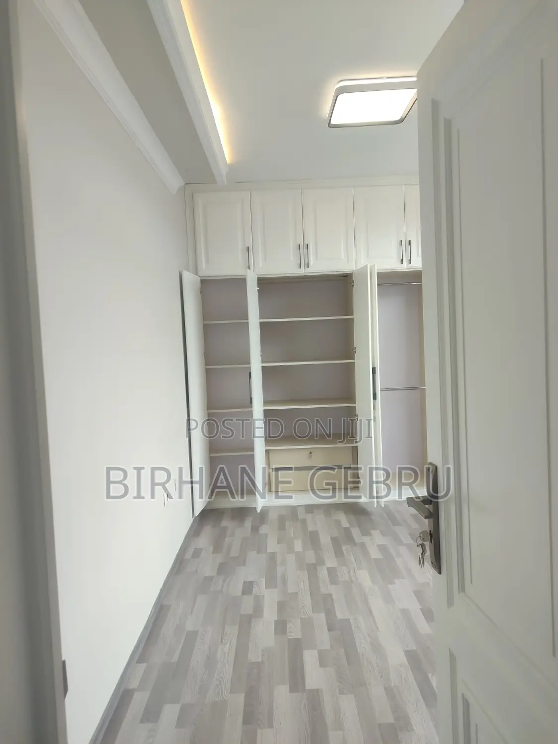 6bdrm Duplex in Luxury Deplex, Yeka for sale