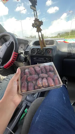 Medjoul Date 500GM