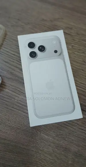 New Apple iPhone 17 Pro 256 GB Silver