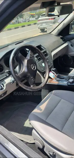 Mercedes-Benz C200 2008 Black