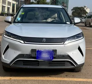 BYD Yuan Up 2025 Gray