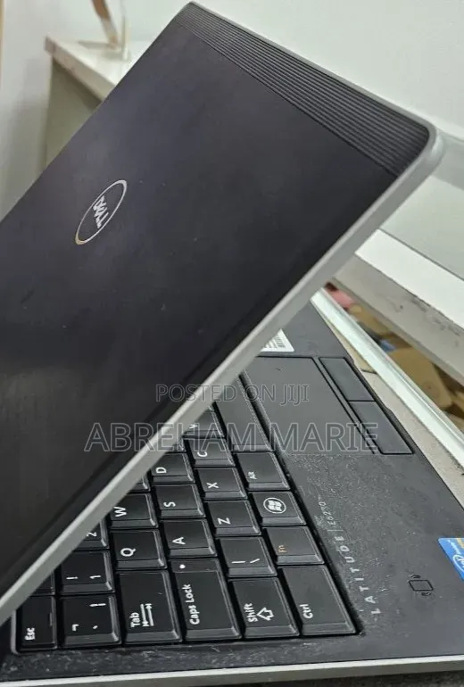 New Laptop Dell Latitude e6230 8GB Intel Core i5 SSD 128GB