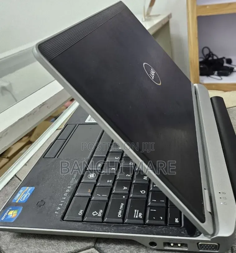 New Laptop Dell Latitude e6230 8GB Intel Core i5 SSD 128GB