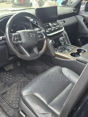 Toyota Land Cruiser 2022 Black