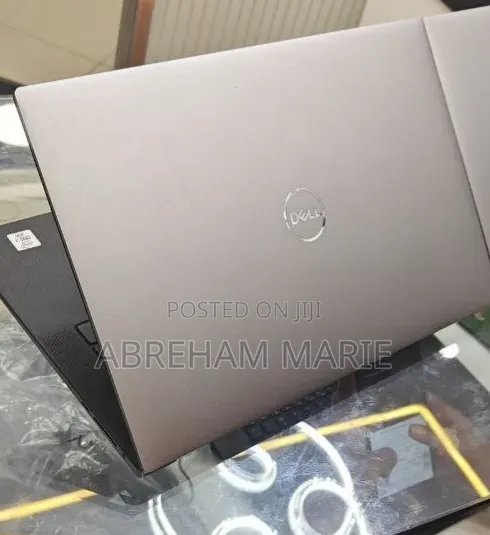 New Laptop Dell Precision 5560 16GB Intel Core i7 SSD 512GB