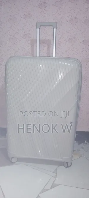 Travel Bag(ትልቁ ሻንጣ)