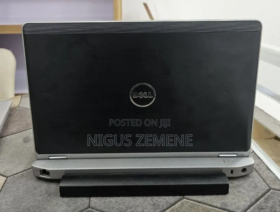 New Laptop Dell Latitude e6230 8GB Intel Core i5 SSD 128GB