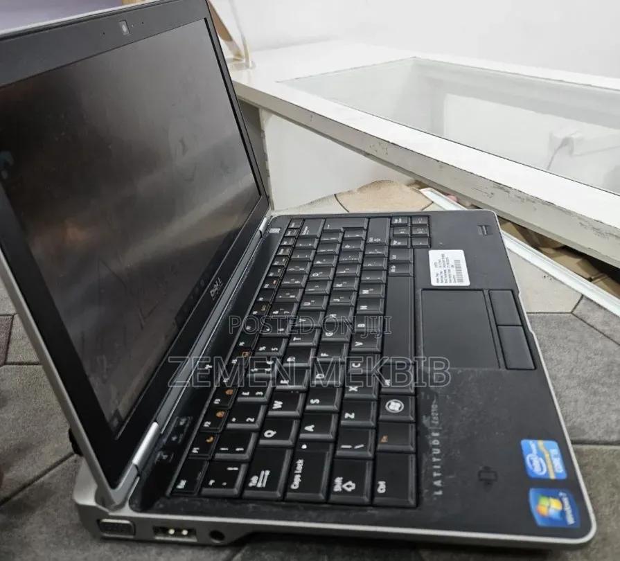 New Laptop Dell 8GB Intel Core i5 SSD 128GB