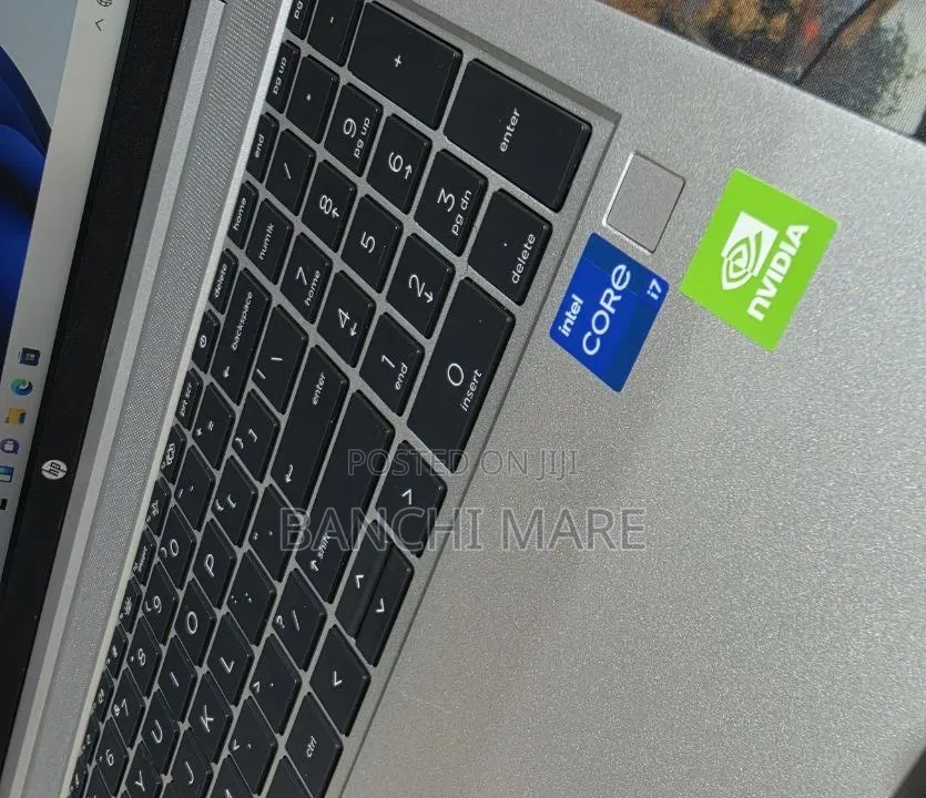 New Laptop HP ProBook 450 G8 16GB Intel Core i7 SSD 512GB