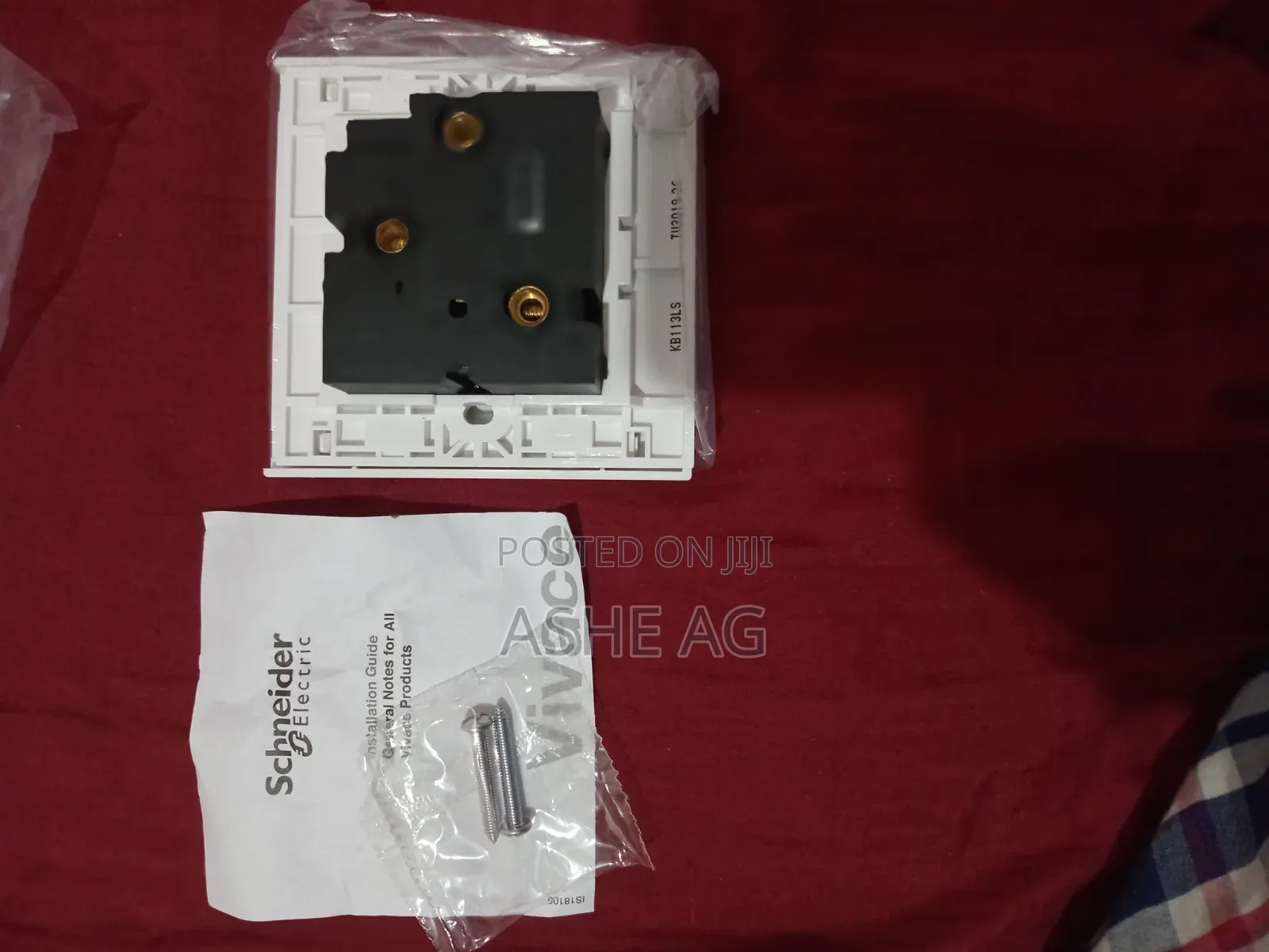 Wall Socket With Switch