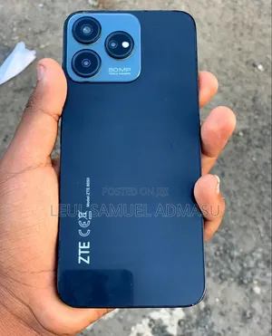 ZTE Blade V50 Design 128 GB Blue