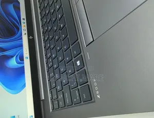 New Laptop HP ZBook 15 16GB Intel Core i7 SSD 512GB