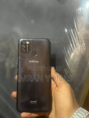 Infinix Smart 8 Plus 128 GB Black