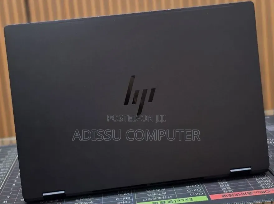 New Laptop HP OmniBook Ultra Flip 16" 32GB Intel Core Ultra 9 SSD 2T