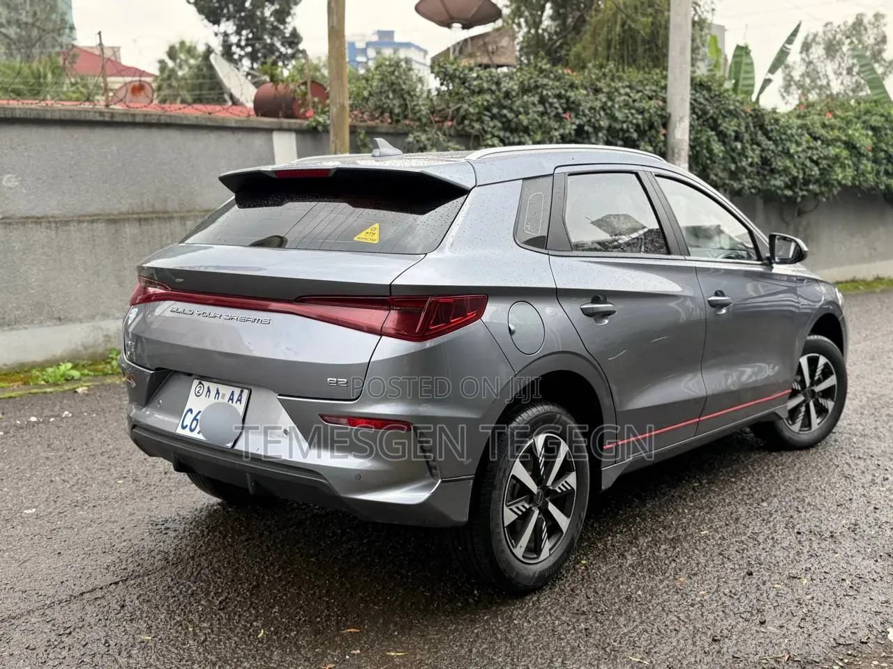 BYD E2 43 kWh 94 hp FWD 2024 Silver
