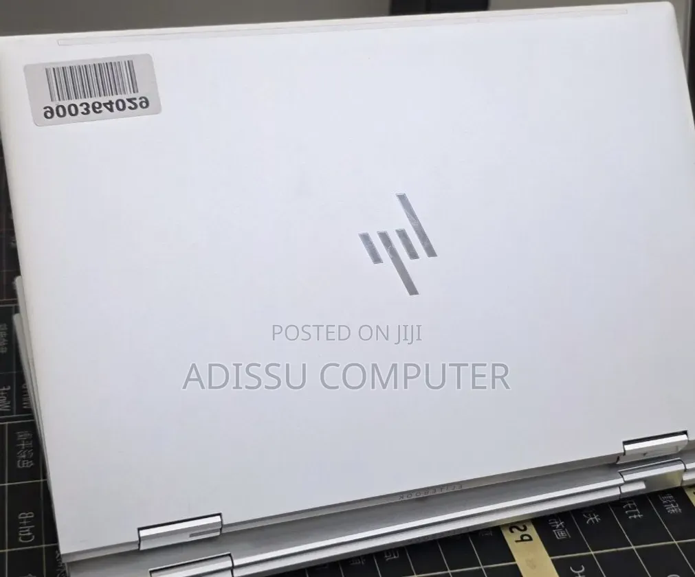 New Laptop HP EliteBook 830 G8 16GB Intel Core i5 SSD 512GB