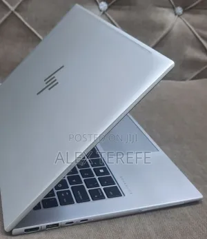 New Laptop HP EliteBook 840 G10 16GB Intel Core i7 SSD 512GB