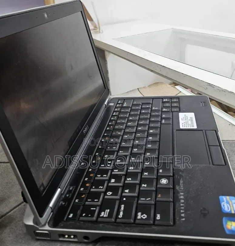 New Laptop Dell Latitude e6230 8GB Intel Core i5 SSD 128GB