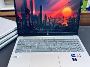 New Laptop HP Stream Notebook 16GB Intel Core i7 SSD 512GB