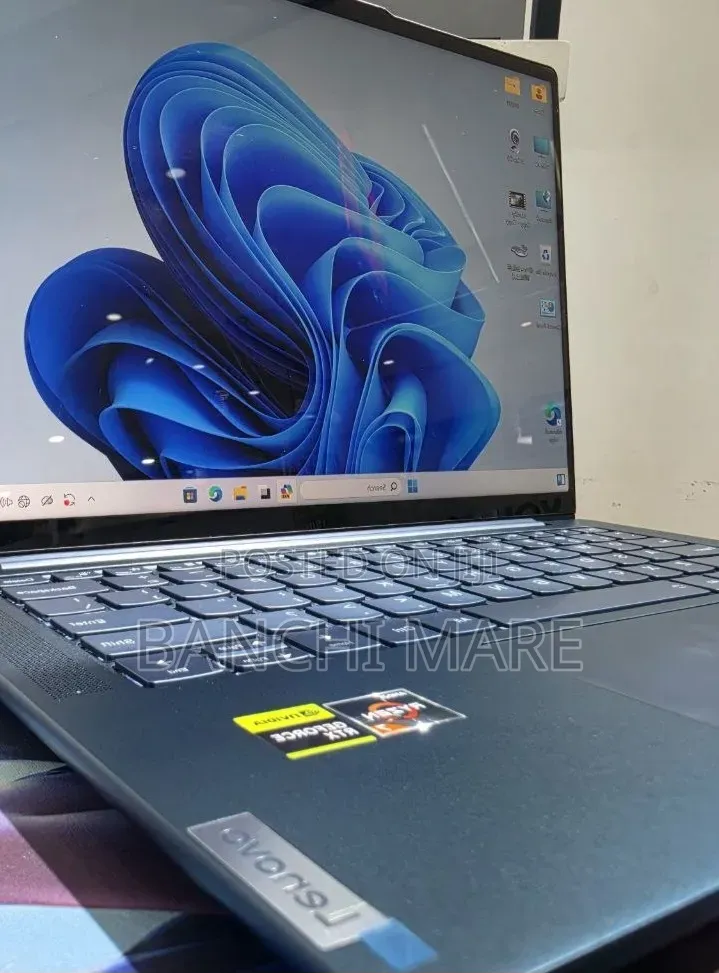 New Laptop Lenovo Yoga 7i 16GB AMD Ryzen 7 SSD 512GB