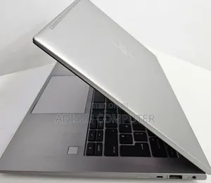 New Laptop HP ZBook Firefly 14 G10 16GB Intel Core i5 SSD 512GB