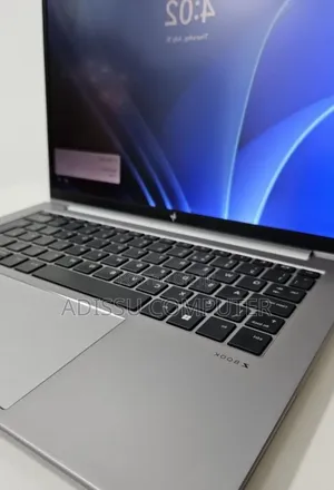 New Laptop HP ZBook Firefly 14 G10 16GB Intel Core i5 SSD 512GB