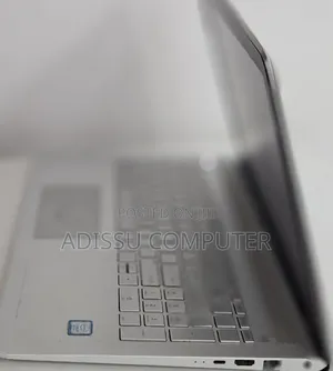 New Laptop HP Pavilion 15 8GB Intel Core i5 SSD 1T