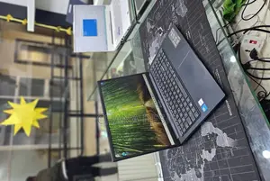 New Laptop Asus Vivobook 15 16GB Intel Core 5 SSD 512GB