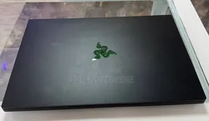 New Laptop Apple MacBook Pro 2021 M1 16GB Apple M1 Pro SSD 1T